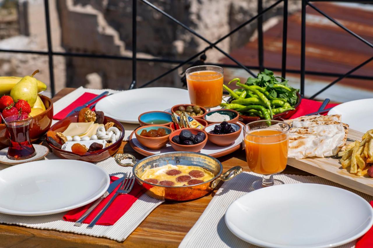 Ikarus Cappadocia Hotel Uçhisar Zewnętrze zdjęcie